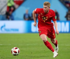 九游娱乐-德布劳内在澳大利亚队比赛中绝杀，问鼎冠军引发热议！的简单介绍