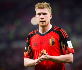 九游体育-德布劳内回归赛场，爆冷首场状态亮眼，热火观众沸腾！的简单介绍