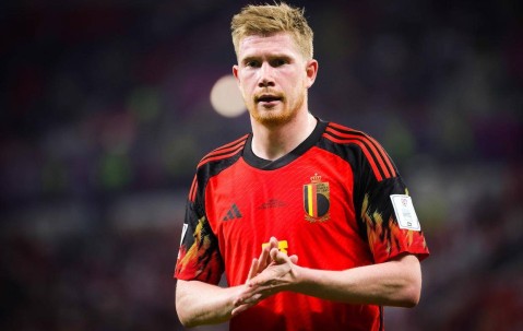 九游体育-德布劳内回归赛场，爆冷首场状态亮眼，热火观众沸腾！的简单介绍