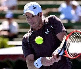 九游体育-穆雷回归赛场，势不可挡首场状态亮眼，法国队观众沸腾！的简单介绍